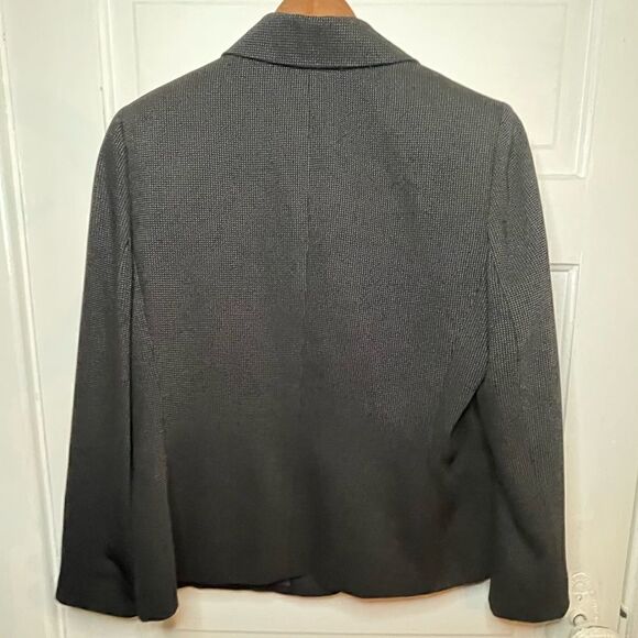 Jones Wear Micro Polka Dot Blazer - Picture 7 of 9